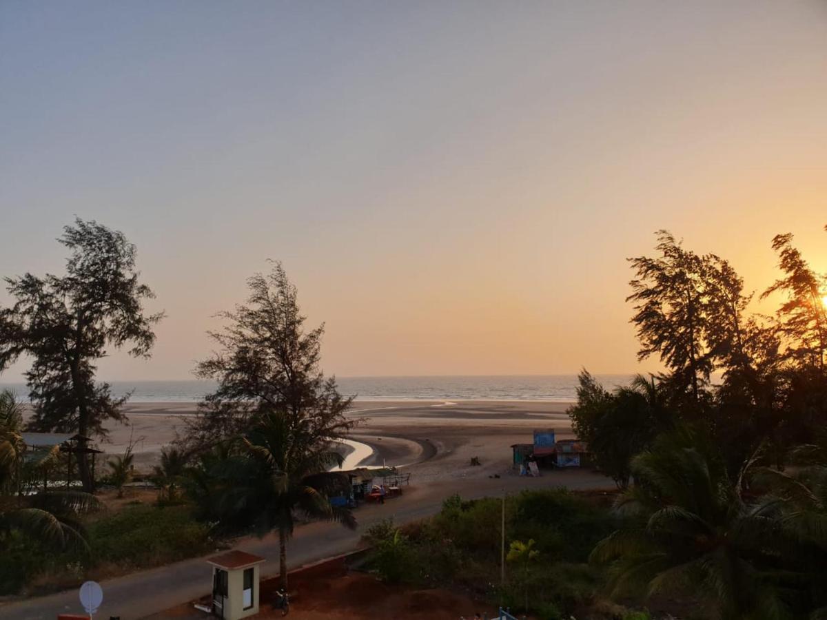 Sagar Sawali Beach Resort Karde Dāpoli Екстериор снимка
