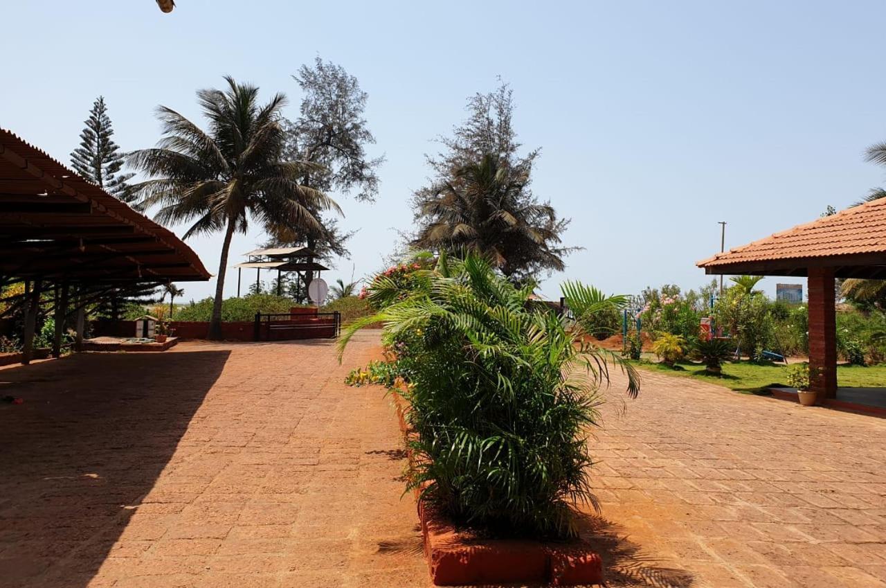 Sagar Sawali Beach Resort Karde Dāpoli Екстериор снимка