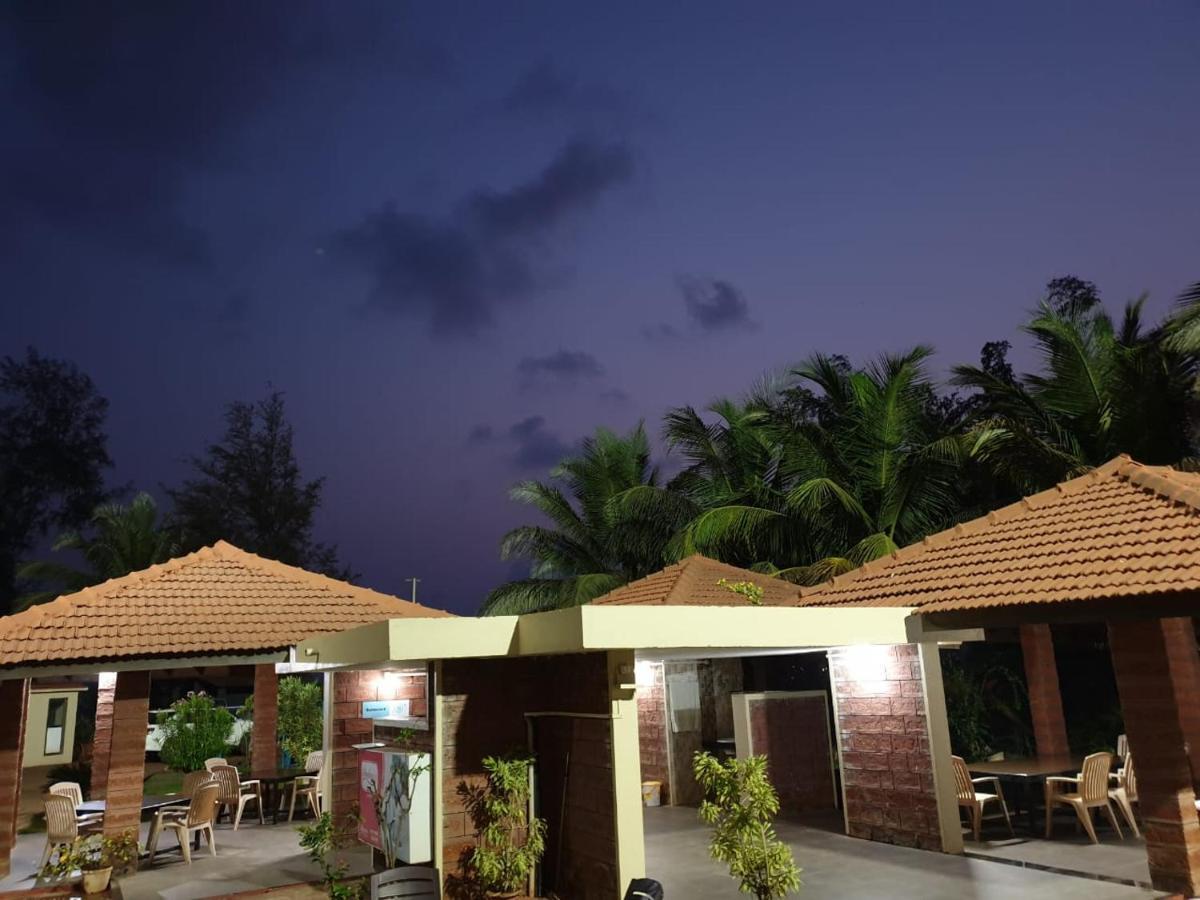 Sagar Sawali Beach Resort Karde Dāpoli Екстериор снимка